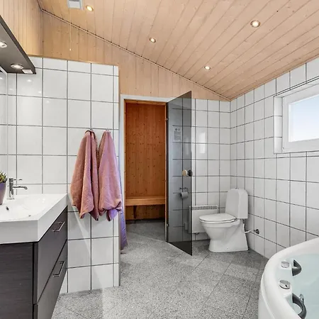 Gorgeous In Ejstrupholm With Sauna Krejbjerg