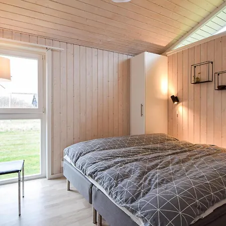 Vakantiehuis Gorgeous In Ejstrupholm With Sauna *