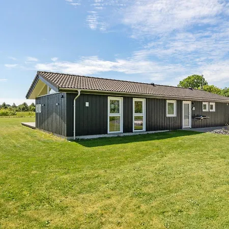 Gorgeous In Ejstrupholm With Sauna *