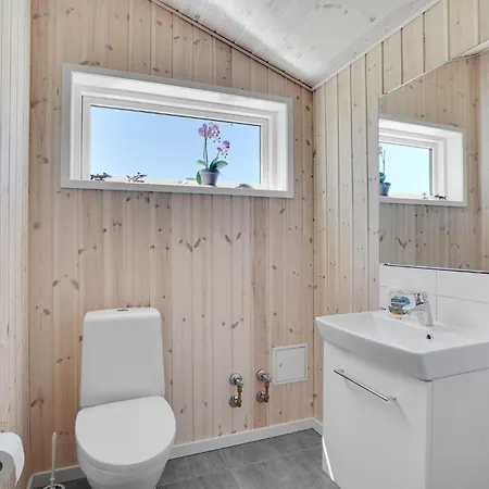 Gorgeous In Ejstrupholm With Sauna Vakantiehuis *