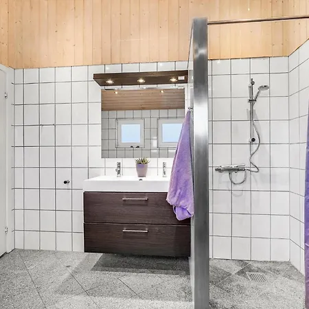 Vakantiehuis Gorgeous In Ejstrupholm With Sauna