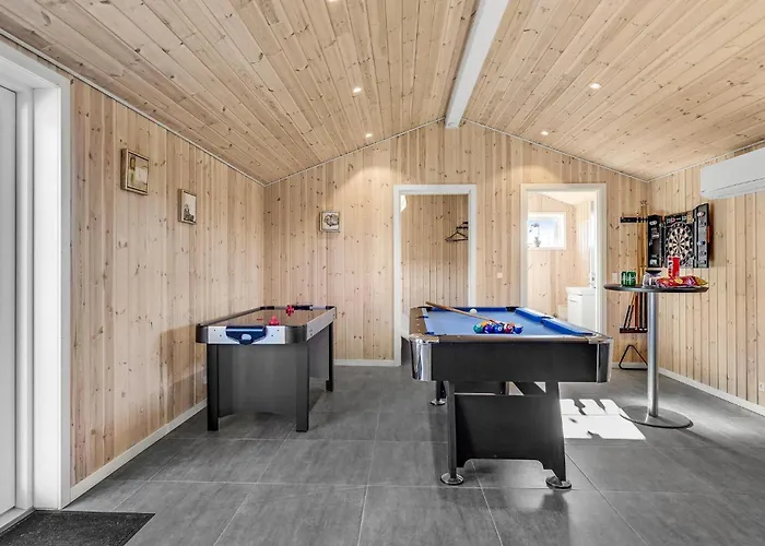 Rorbaeksovej Ejstrupholm X