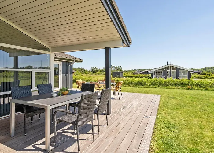 Semesterbostad Rorbaeksovej Ejstrupholm X *