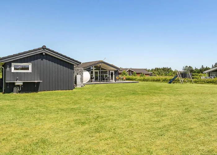 Semesterbostad Rorbaeksovej Ejstrupholm X *