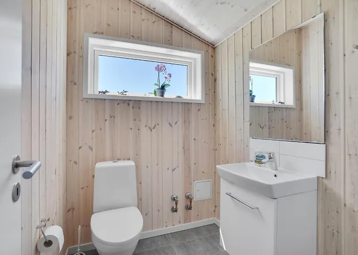 Rorbaeksovej Ejstrupholm X Semesterbostad *